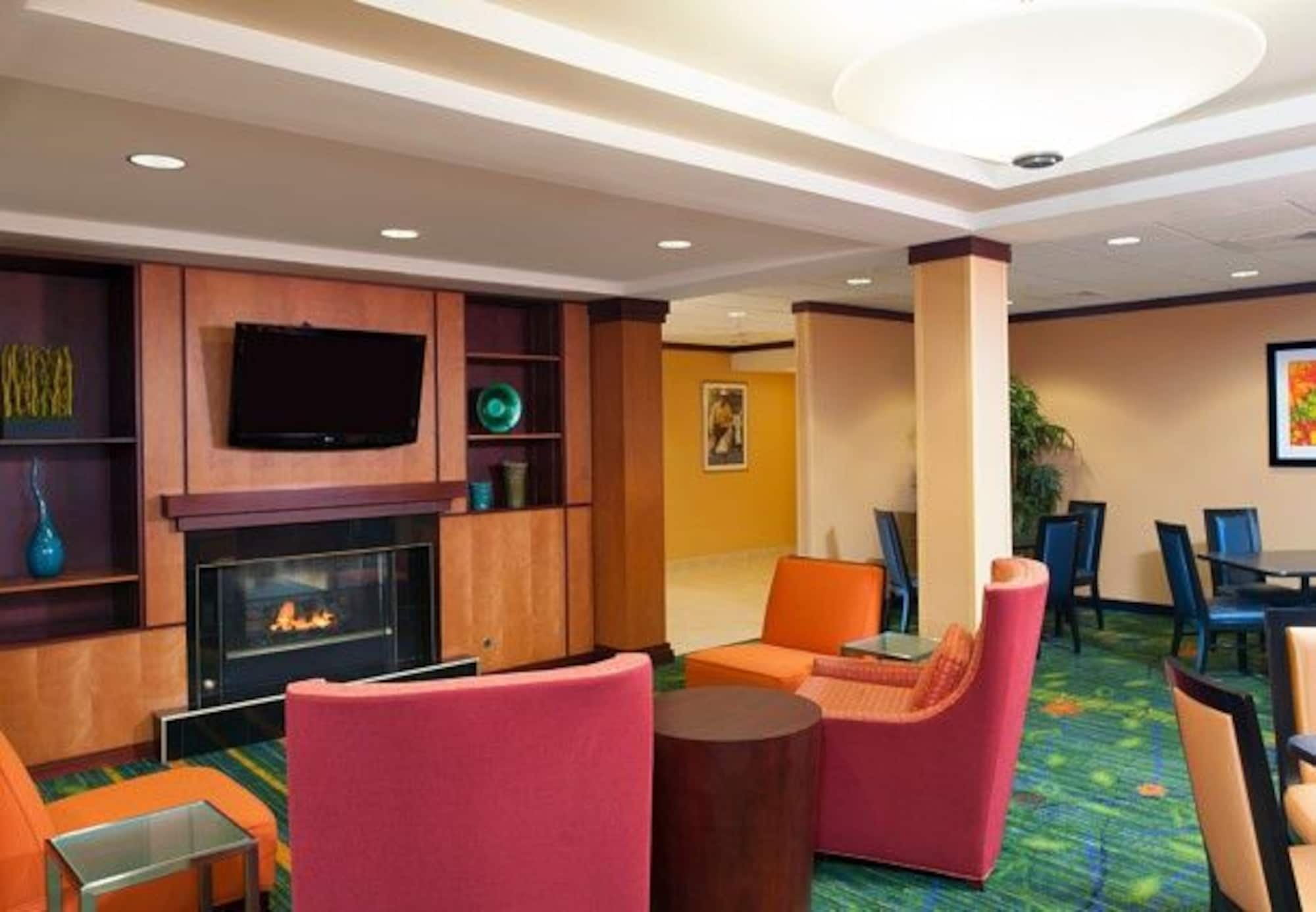 Fairfield Inn & Suites By Marriott Muskegon Norton Shores Exterior photo